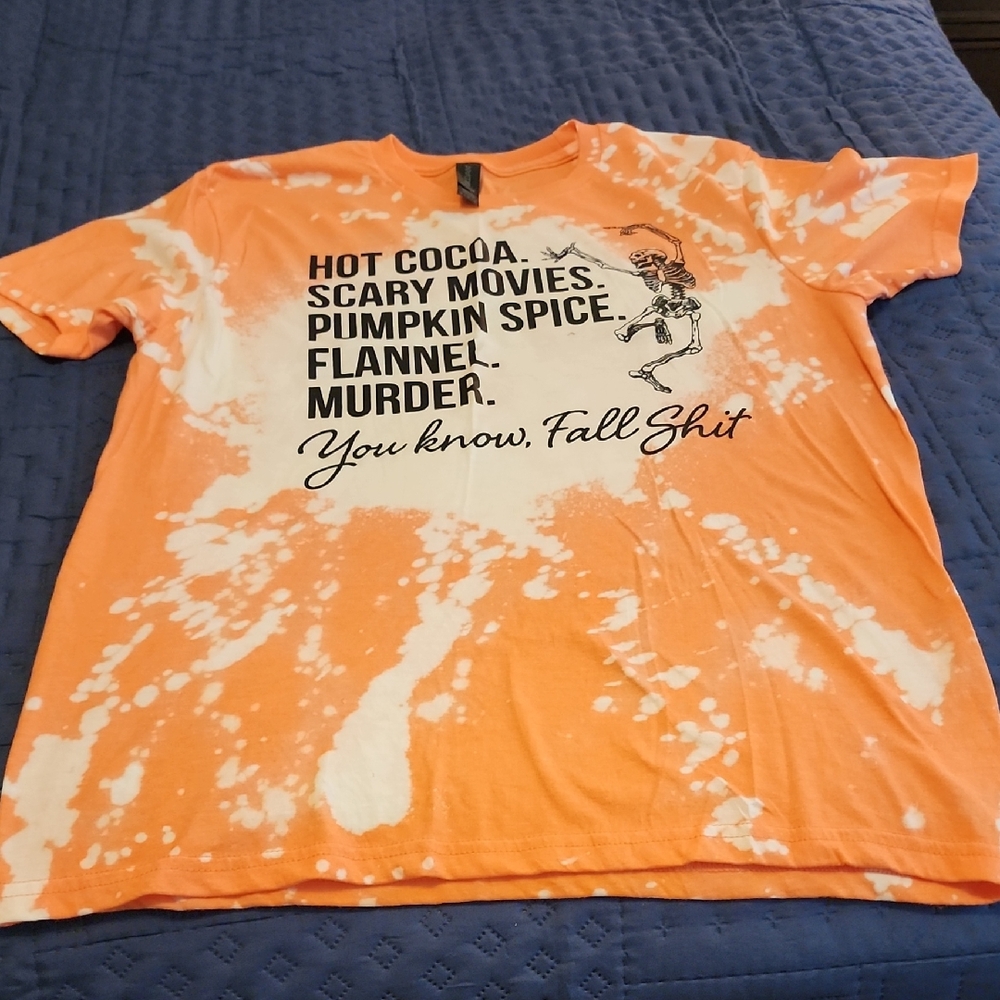 **DONATE 04/19**NWOT GILDAN SOFTSTYLE FALL/HALLOWEEN ORANGE TIE-DYE T-SHIRT